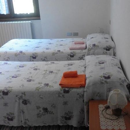 Casa Livia Maria Apartment เตโญ ภายนอก รูปภาพ