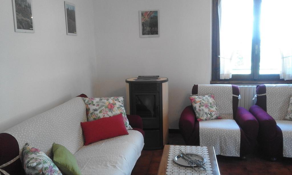 Casa Livia Maria Apartment เตโญ ภายนอก รูปภาพ